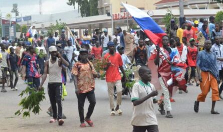 Sept Polonais arrêtés, Nigeria,